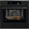 Комбинирана фурна с пара Electrolux KOAAS3ST в матово черно