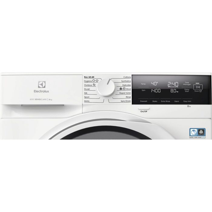 Контролен панел на Electrolux EW6F3484E с програматор и включен LED дисплей